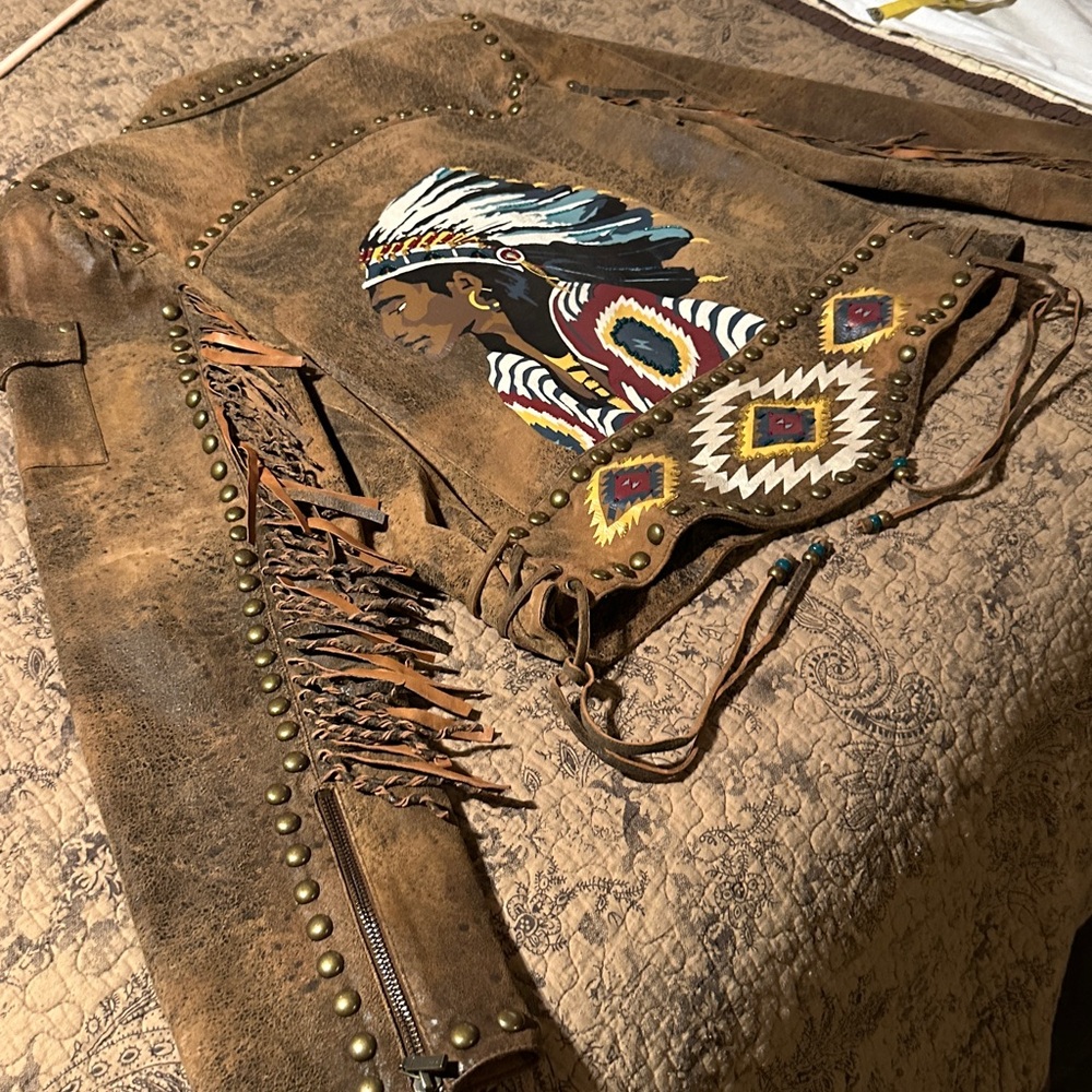 Double D Ranch Brown Leather Jacket with Native American Design - Picture 9 of 10